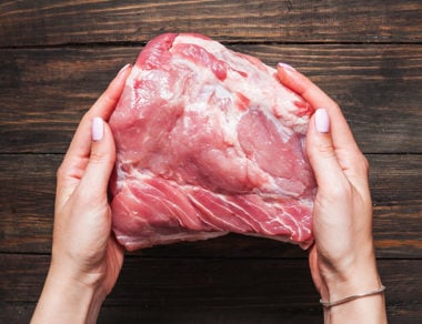 Meat was our first staple food, and continues to be an important part of our diet. Here are 7 essential ways to tell if your meat is Paleo or not.