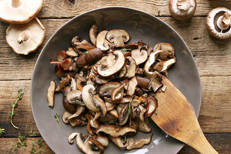 Sautéed Bacon, Mushrooms, and Herbs Recipe 1