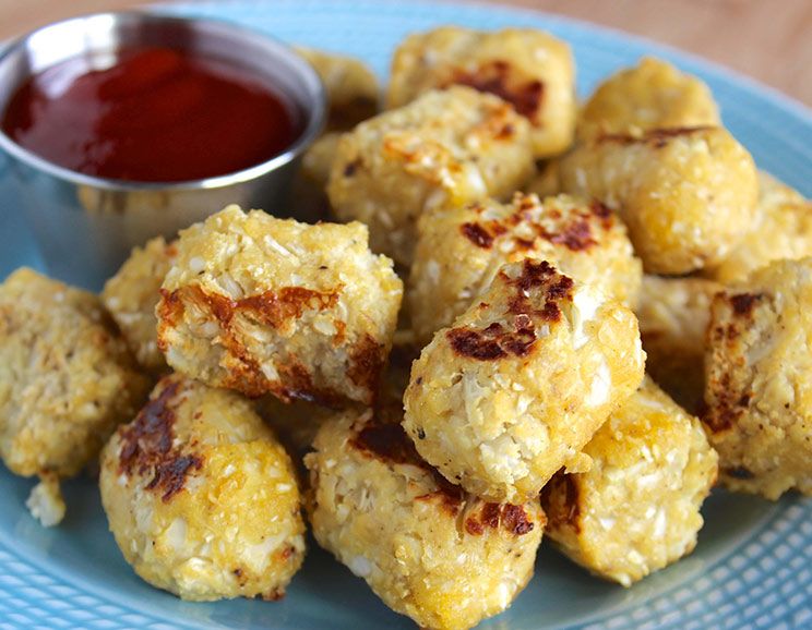 easy cauliflower tater tots featured image