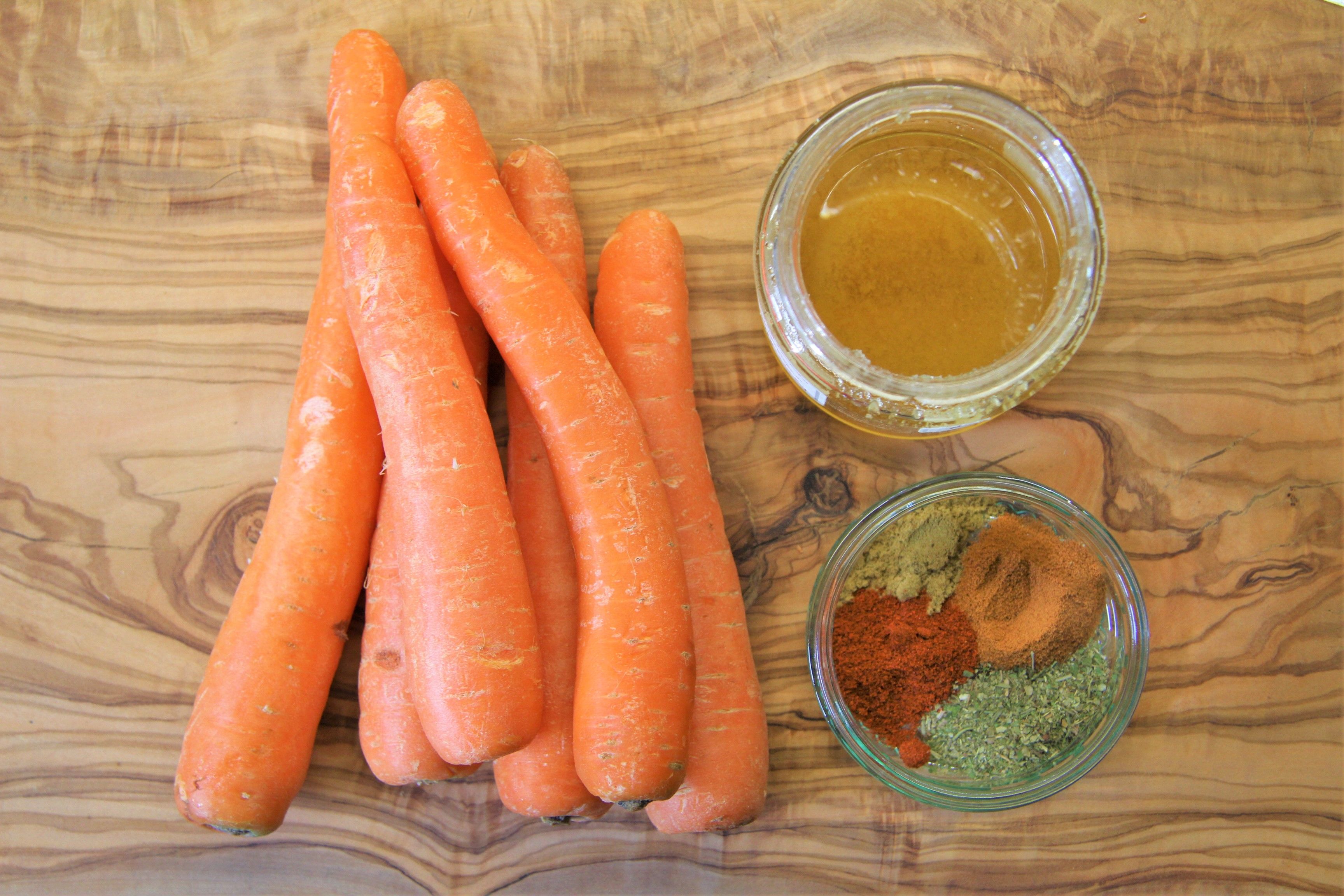 Sweet-Chili-Roasted-Carrots-1.jpg?x61573