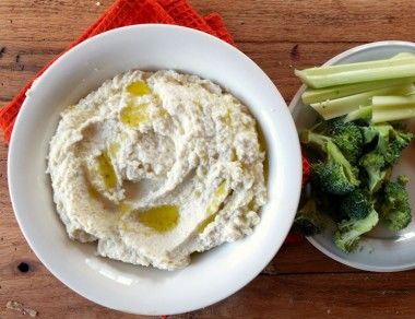 Buttery Cauliflower Hummus