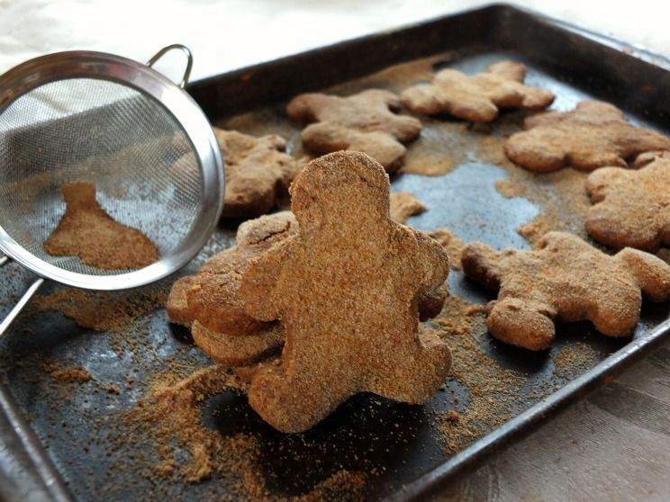 Paleo Gingerbread Cookies