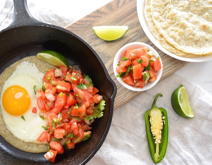 How to Make Huevos Rancheros