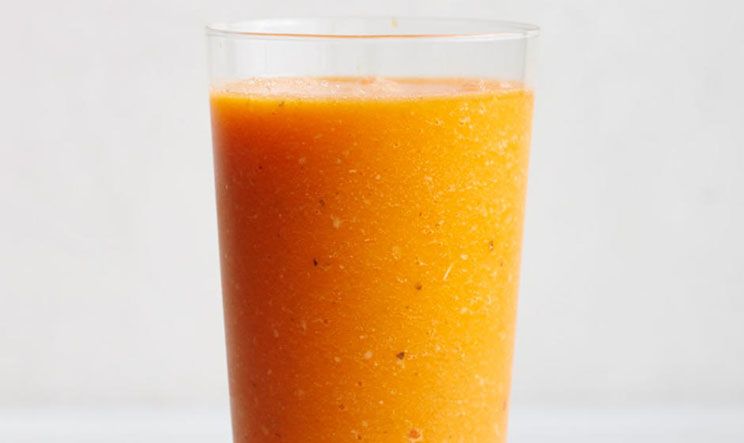 tropical-carrot-turmeric-ginger-smoothie