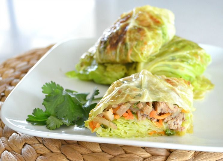 Asian-style cabbage wraps