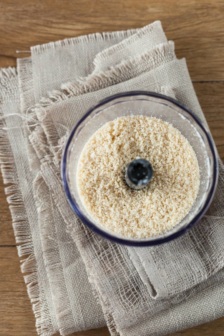 ground almonds in food processor