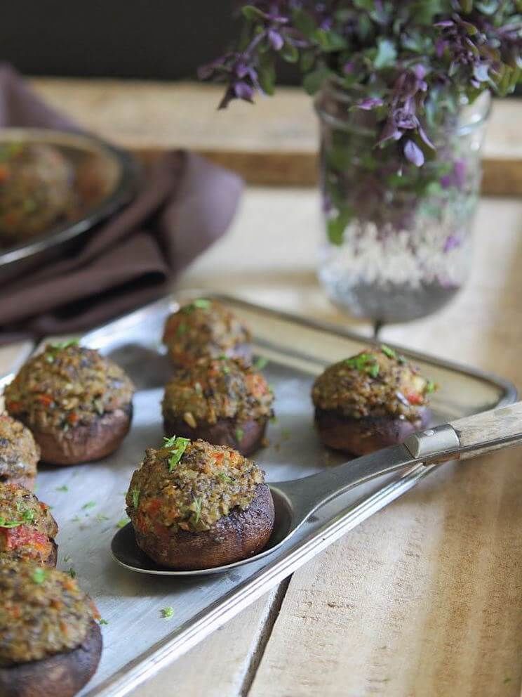 olive and garlic stuffed mushrooms