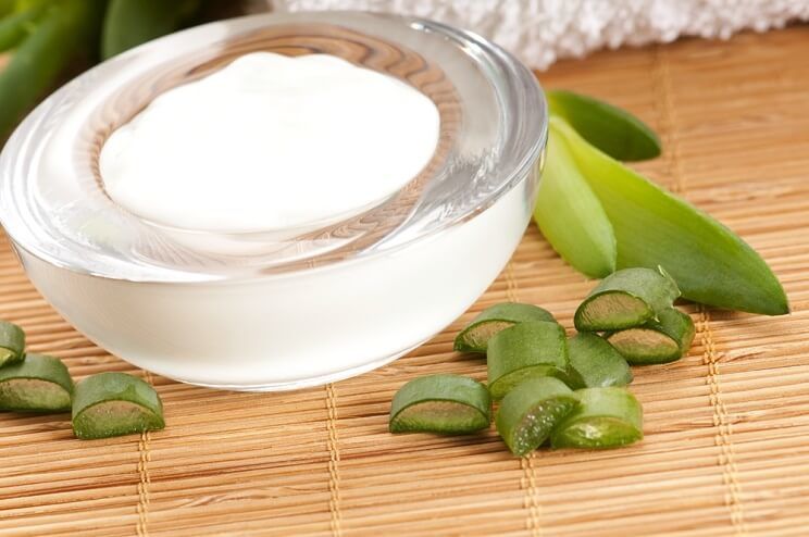 bowl of aloe with chopped aloe vera plant