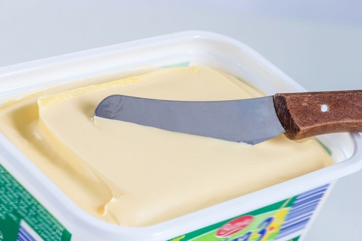 knife in margarine tub
