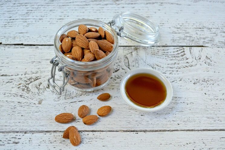 Almond-Milk-Ingredients.jpg