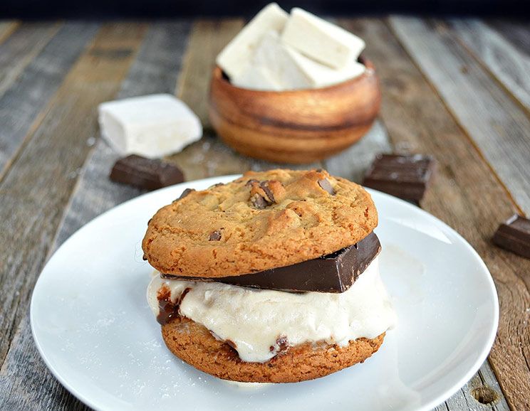 chocolate chip s'more sandwiches featured image