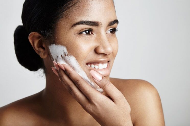 exfoliate with baking soda