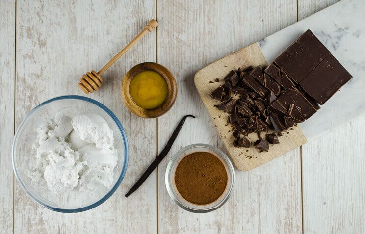 Chocolate-Mousse-ingredients.jpg