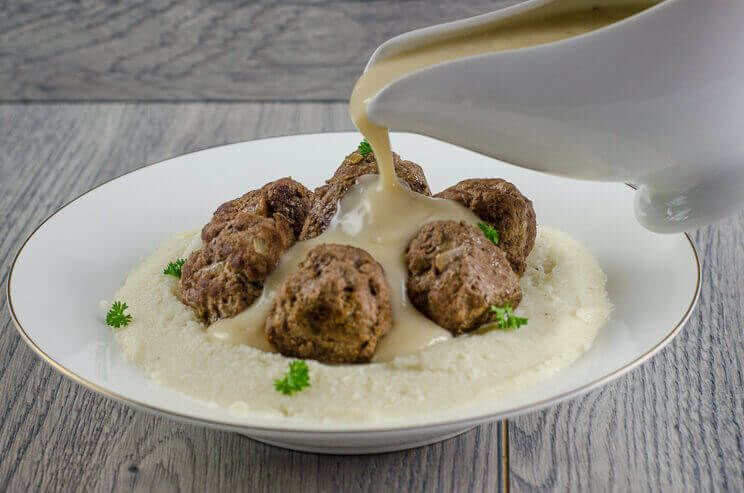 meatballs with gravy final