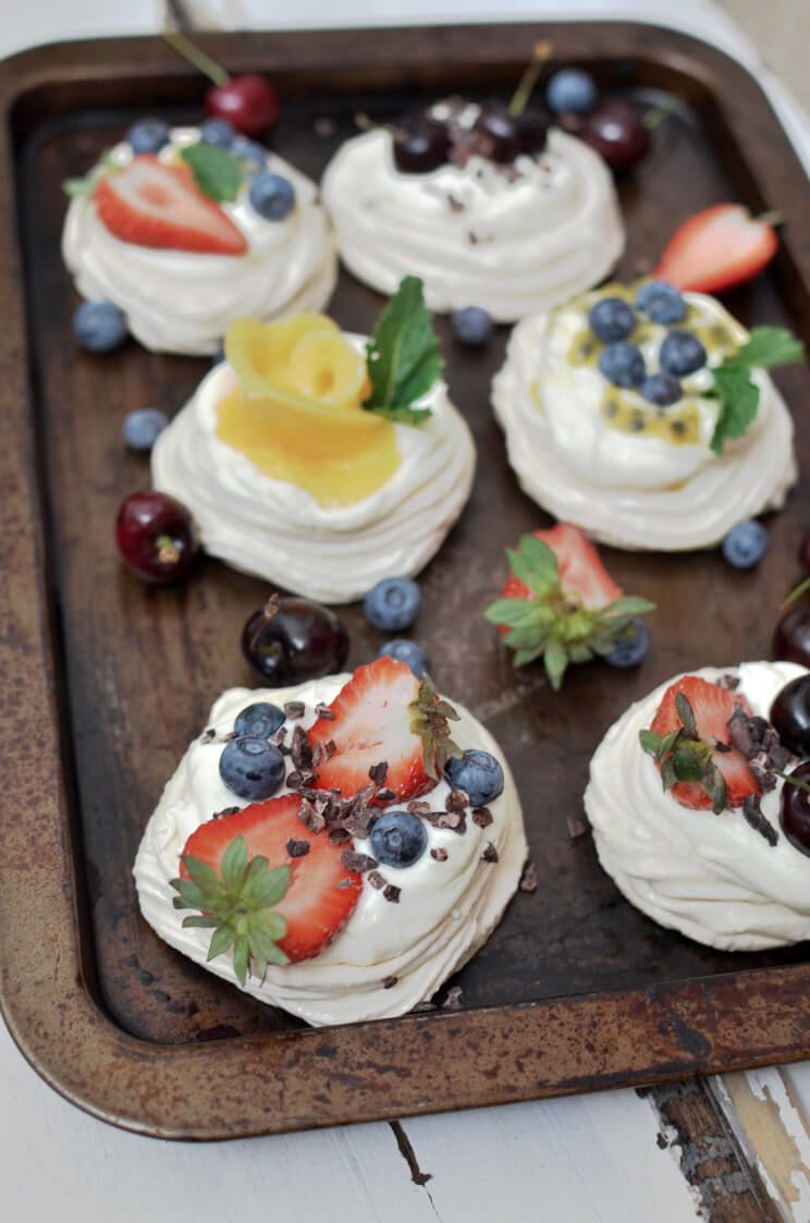 Paleo Pavlova with Gooey Marshmallow Center | Dairy Free, Gluten Free