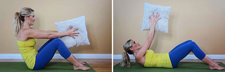 pillow squeeze sit ups