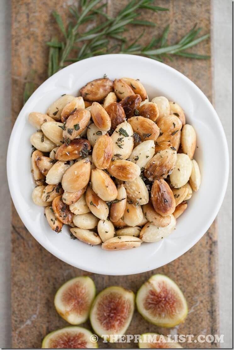 rosemary fried almonds