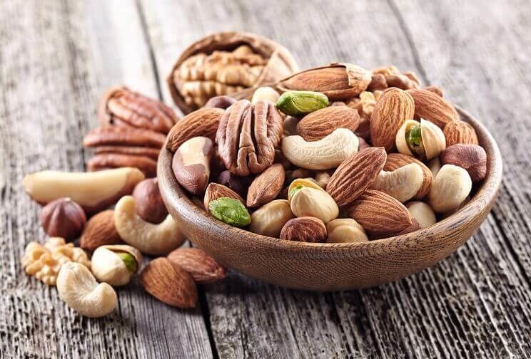 Can nuts cause hormonal acne