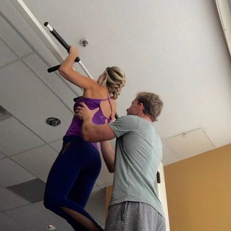 partner assist pull-up