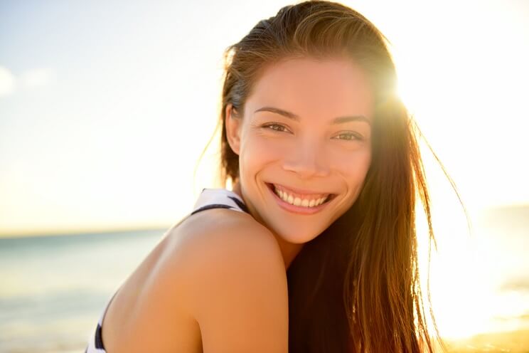 woman with healthy skin and hair