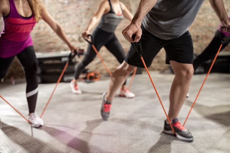 people in a resistance training class