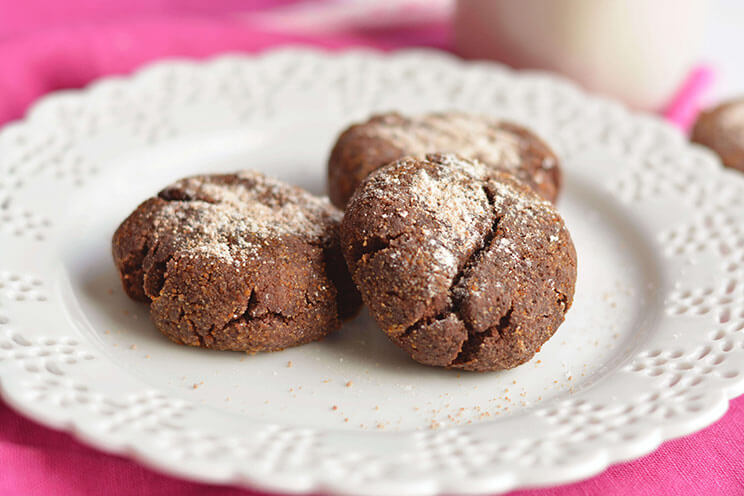 schema-photo-Coconut-Flour-Chocolate-Crinkle-Cookies.jpg