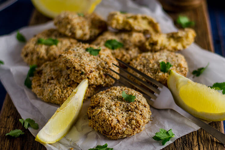 schema-photo-Easy-Shrimp-Cakes-with-a-Crispy-Coconut-Crust.jpg