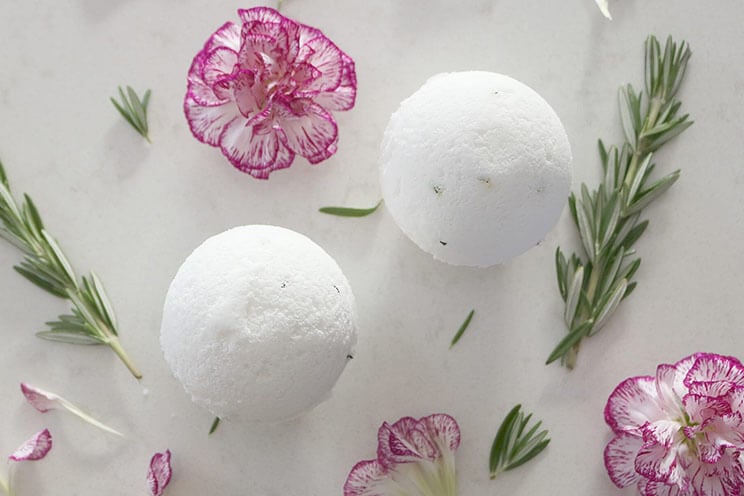 schema-photo-Muscle-Relief-Bath-Bomb-Recipe.jpg