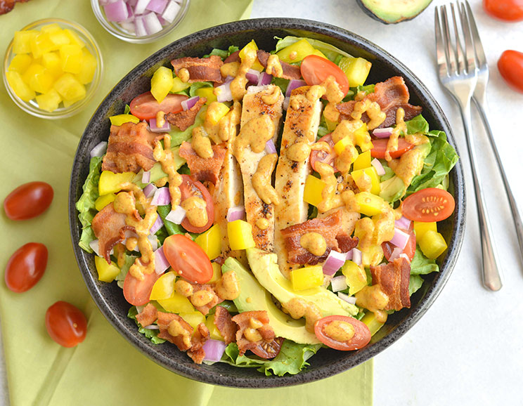 Paleo Salad with Chicken and Crunchy Bacon