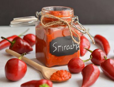 Easy, Simple Homemade Sriracha 3