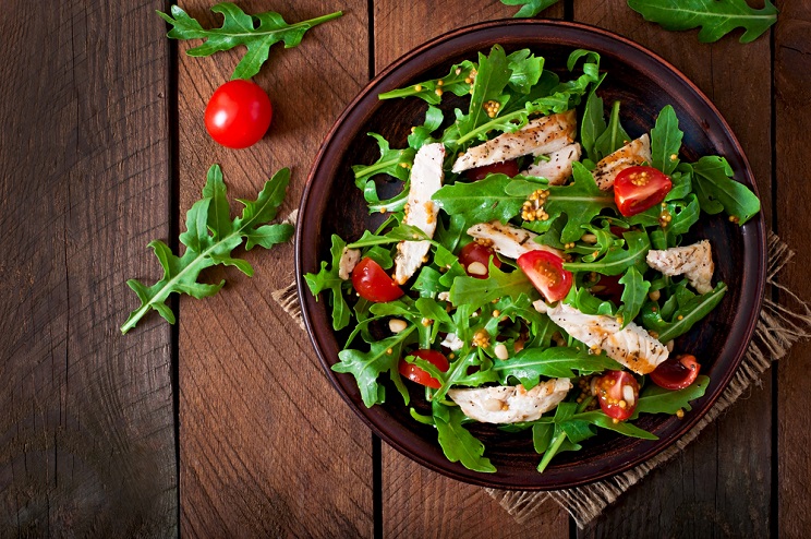 chicken and arugula salad