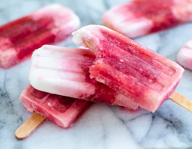 blood orange popsicles featured