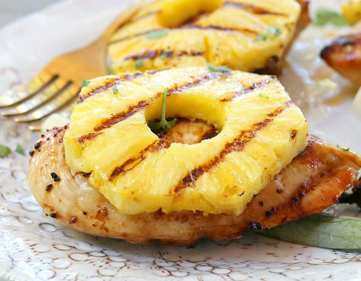 pineapple chicken featured image
