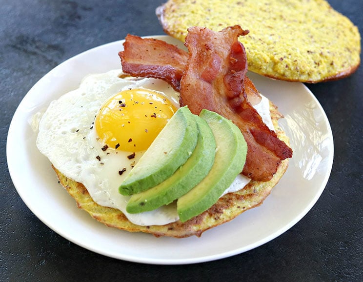 Healthy Cauliflower Egg McMuffin