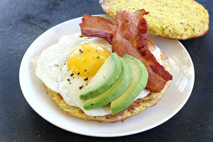 SCHEMA-PHOTO-Healthy-Cauliflower-Egg-McMuffin.jpg