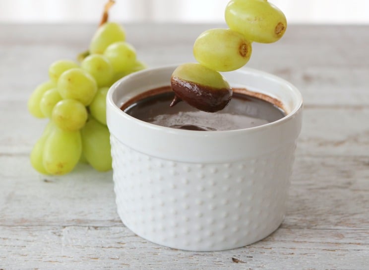 9 Fondue Dipper Ideas Grapes