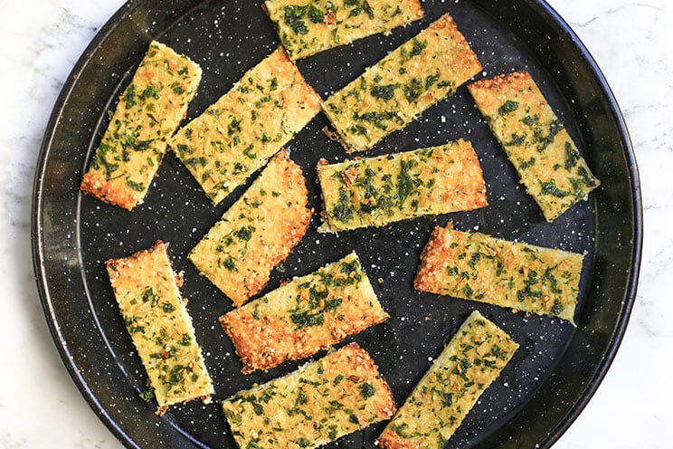 Crispy, garlicky cauliflower breadsticks made with zero gluten