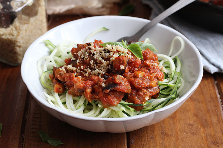 Zucchini Noodles with Meatless Mushroom Sauce