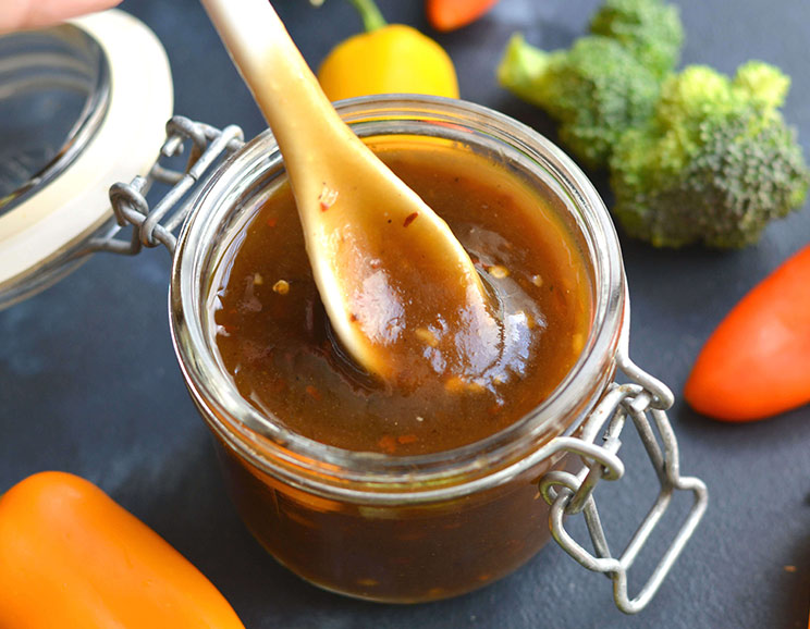 This recipe takes simple, healthy pantry items and turns them into a sauce that’s just as delicious (if not more) as your favorite takeout.