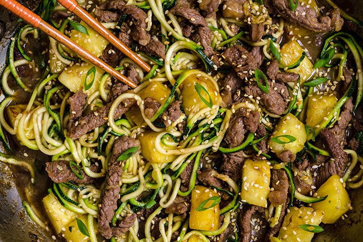 SCHEMA-PHOTO-One-Pot-Beef-Stir-Fry-with-Zoodles.jpg