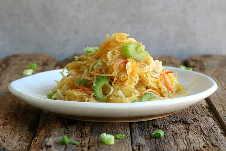 SCHEMA-PHOTO-Spaghetti-Squash-Chow-Mein-Recipe.jpg