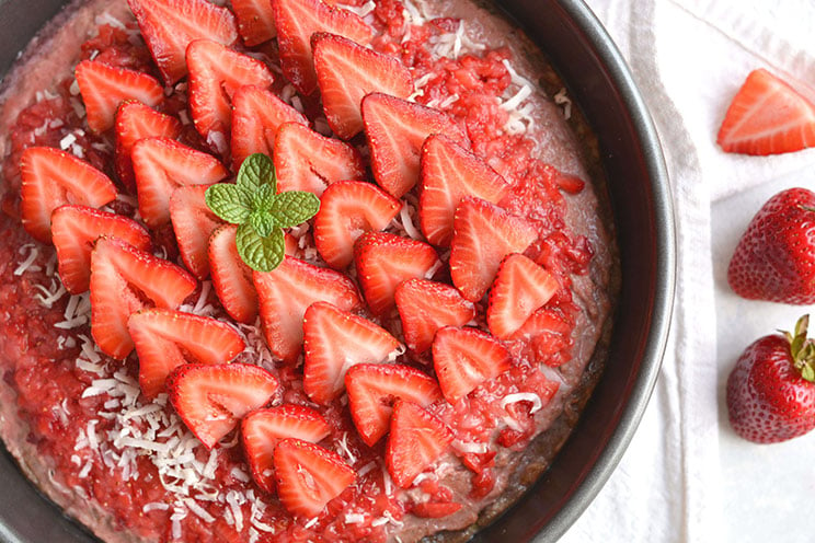SCHEMA-PHOTO-Strawberry-Butter-Cake-with-a-No-Grain-Crust.jpg