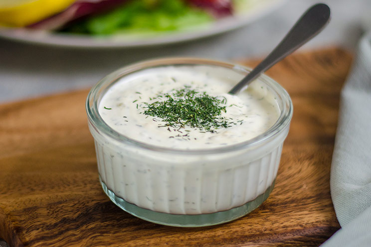 SCHEMA-PHOTO-The-Best-Ranch-Dressing-Made-with-4-Ingredients.jpg