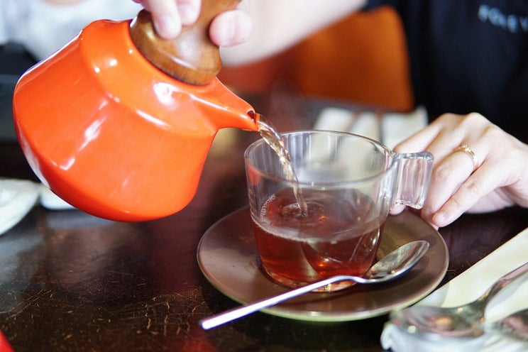 How to Make The Perfect Cup of Tea: Temperatures, Steep Times & Benefits