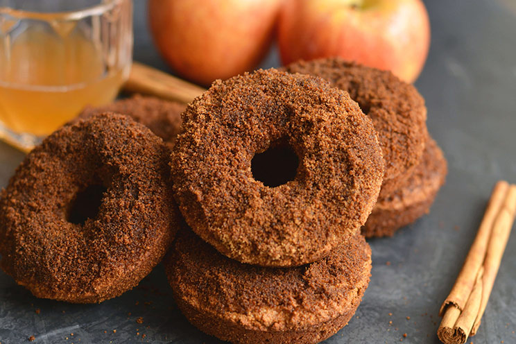 SCHEMA-PHOTO-Baked-Apple-Cider-Donuts.jpg