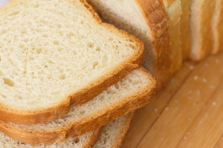 sliced bread made from grains