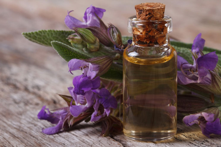 5 Essential Oils to Boost Thyroid Health (& How to Use The)