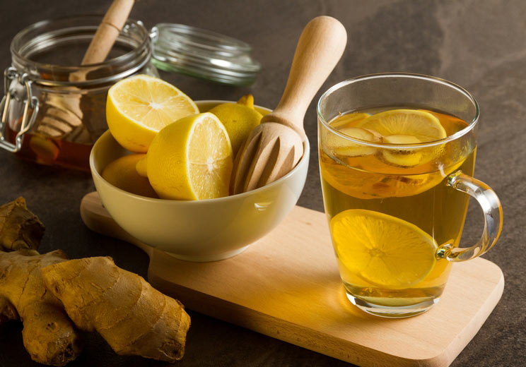 11 Natural Remedies To Fight Colds and The Flu