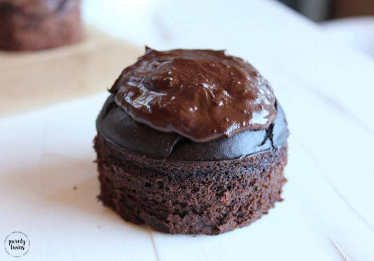 You’ll Never Believe These 20 Baked Desserts are Egg-Free!