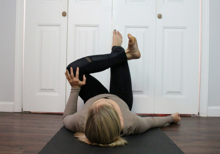9 Easy Wall Stretches for Tight Hips